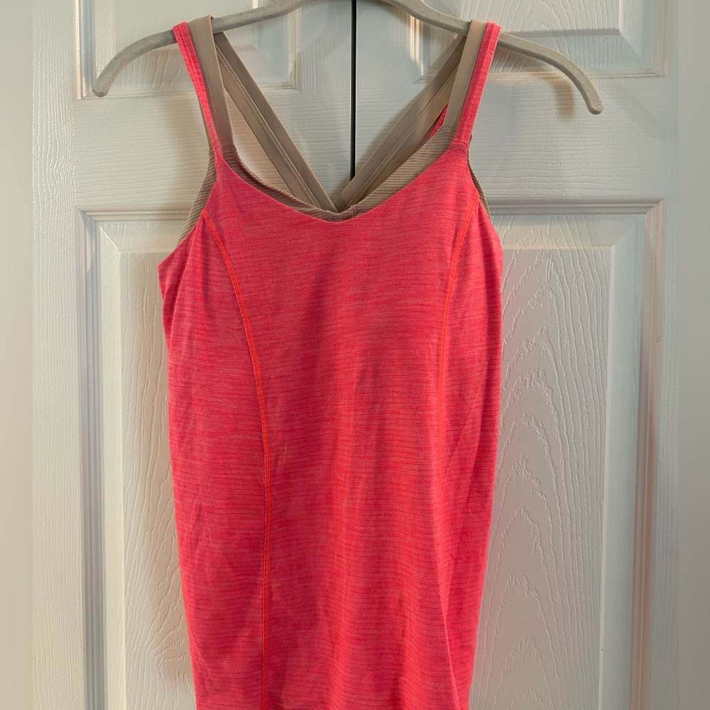 Lululemon Run For Gold Tank